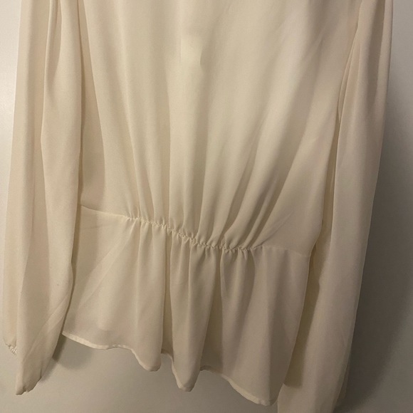 3/$15 - Banana republic NWT blouse - Picture 2 of 2